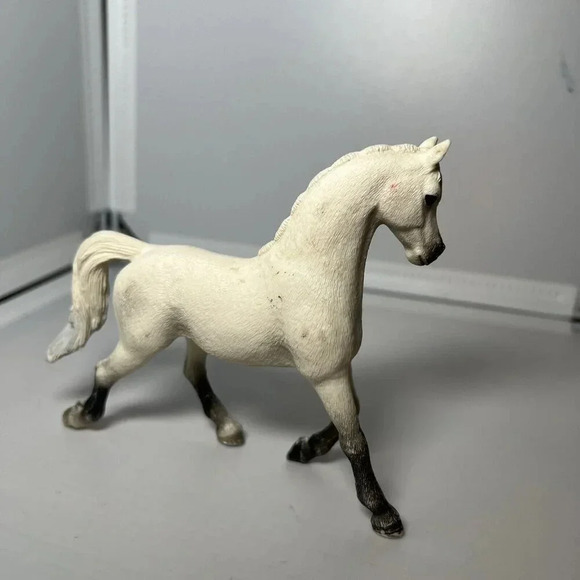SCHLEICH Horse White Arabian Mare Pink Braids Figure - Picture 2 of 5